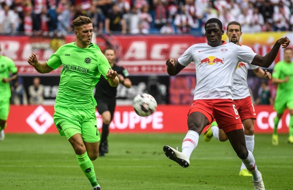 汉诺威球队连续两轮不胜，排名下滑