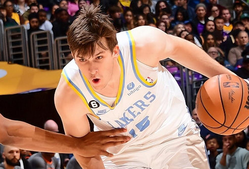 雷霆主帅道格·里弗斯表示球队对于下赛季目标积极准备的简单介绍 雷霆主帅道格·里弗斯表示球队对于下赛季目标积极准备的简单介绍