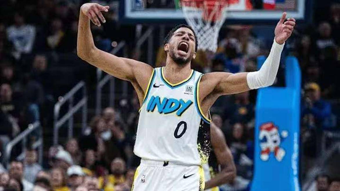 包含雄鹿击败篮网,字母哥再次砍下30+得分的词条 包含雄鹿击败篮网,字母哥再次砍下30+得分的词条