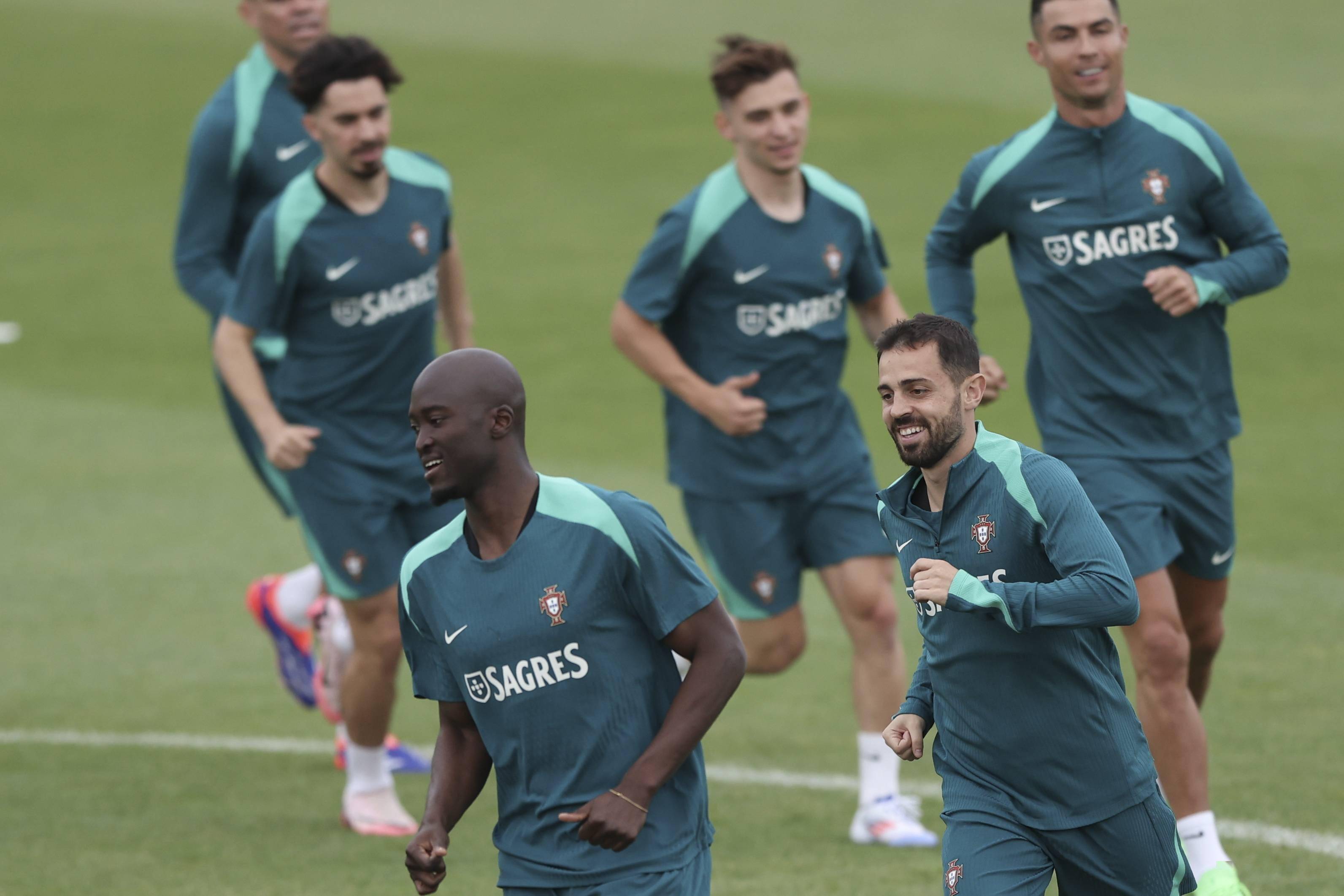 华体会下载-葡萄牙球员实力不容小觑，备战比赛