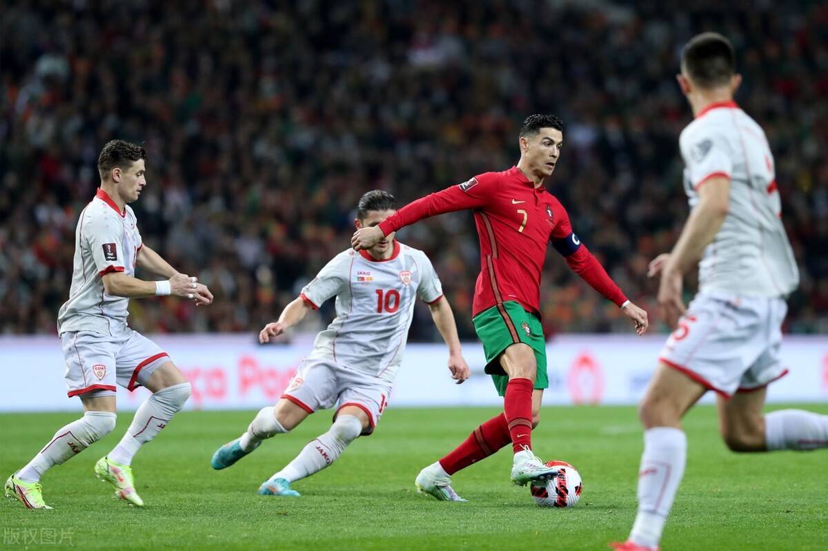 葡萄牙球员实力不容小觑,备战比赛 葡萄牙球员实力不容小觑,备战比赛