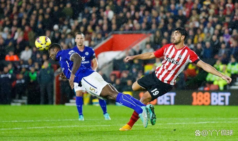 埃弗顿轻松战胜南安普顿，实现胜利