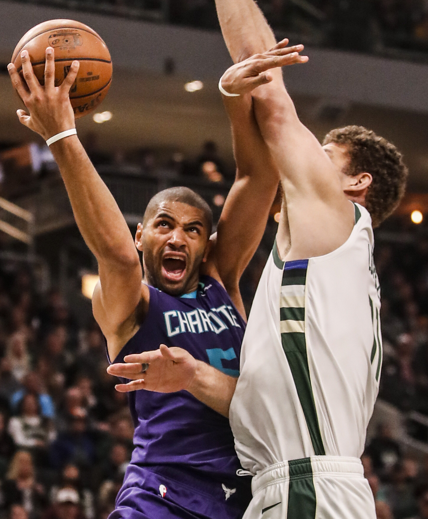 华体会链接-关于雄鹿队突破对手固若金汤的防线的信息